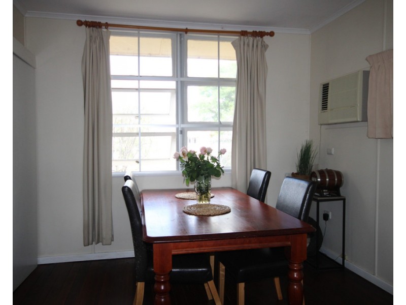 70 Palmer Street, Dalby QLD 4405
