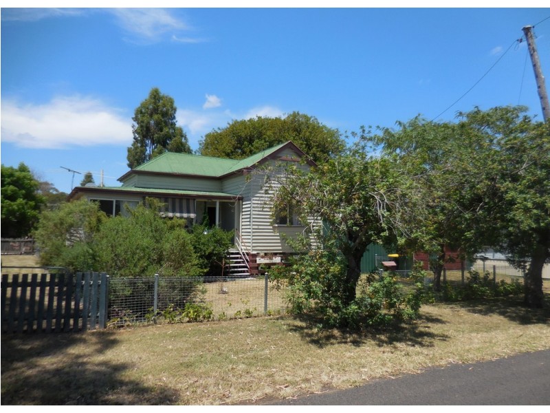 28 Matheson Street, Dalby QLD 4405