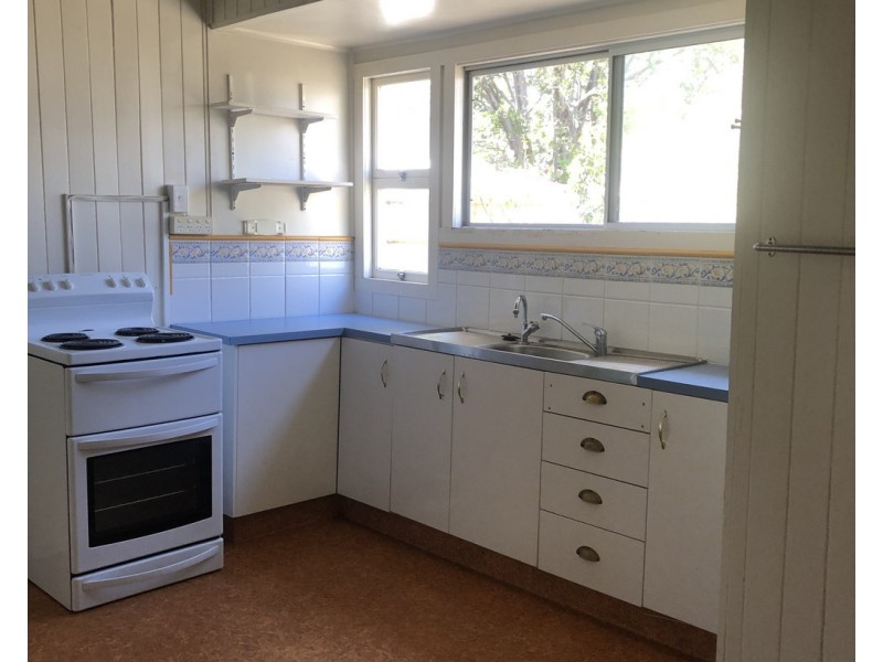 2 Matheson Street, Dalby QLD 4405