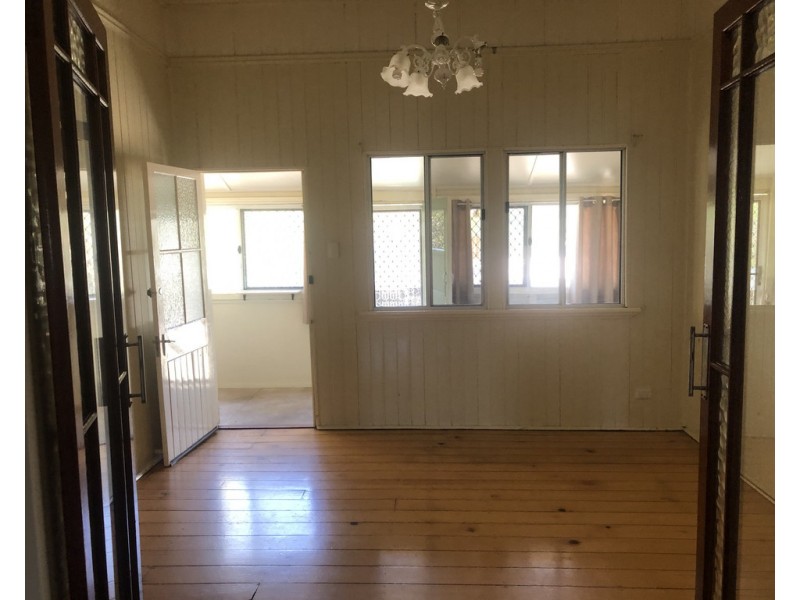 2 Matheson Street, Dalby QLD 4405