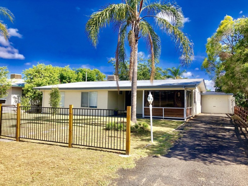 22 Geisel Street, Dalby QLD 4405