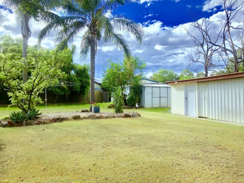 22 Geisel Street, Dalby QLD 4405