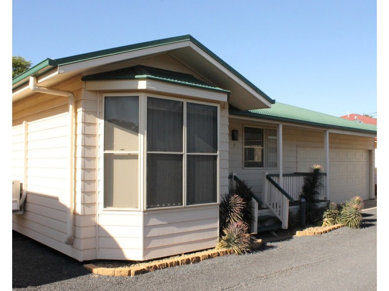 2/51 Edward Street, Dalby QLD 4405