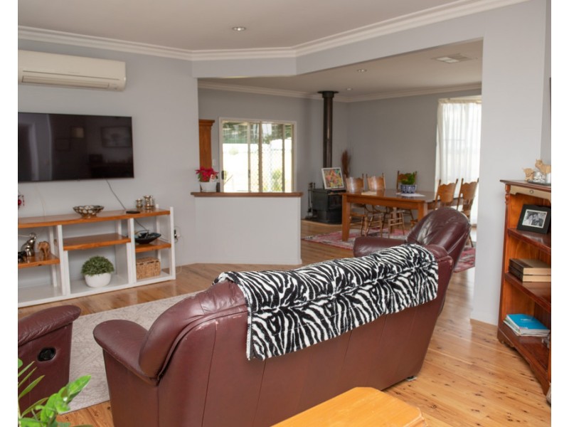 6 Agnes Street, Dalby QLD 4405