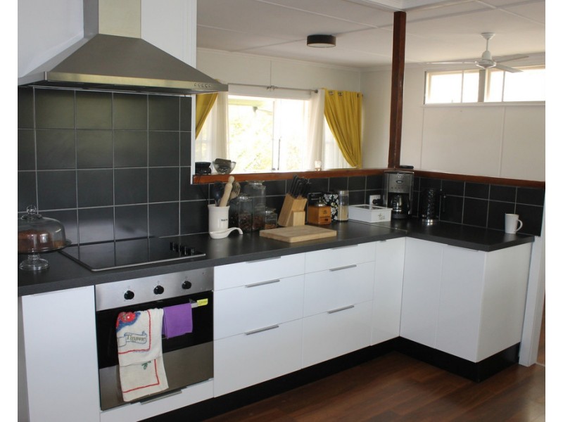 43 Palmer Street, Dalby QLD 4405