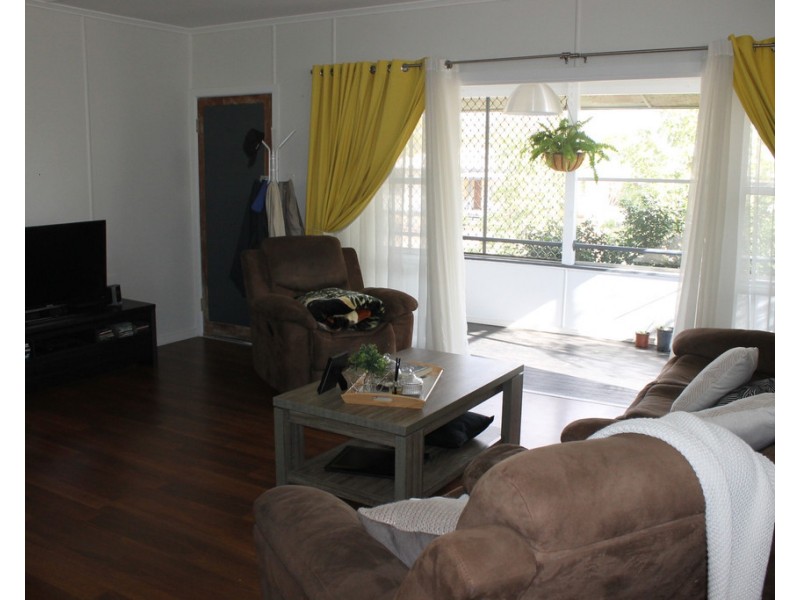 43 Palmer Street, Dalby QLD 4405