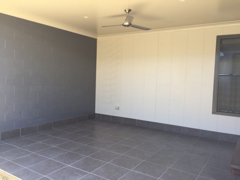 1/19 Bunya Street, Dalby QLD 4405