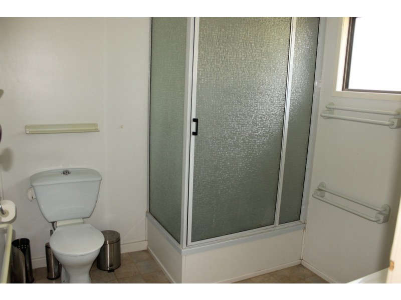 60 Pratten Street, Dalby QLD 4405