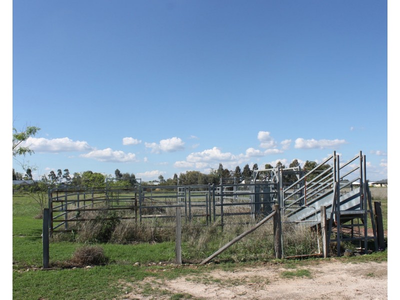 32 Thrupps Access Road, Dalby QLD 4405