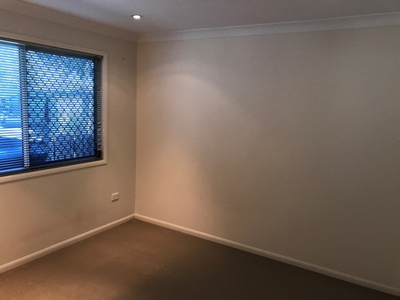 2/144 Condamine Street, Dalby QLD 4405