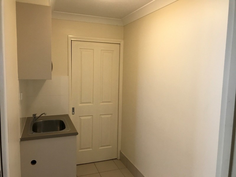 2/144 Condamine Street, Dalby QLD 4405