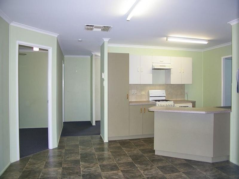 31 College Cresent, Dalby QLD 4405