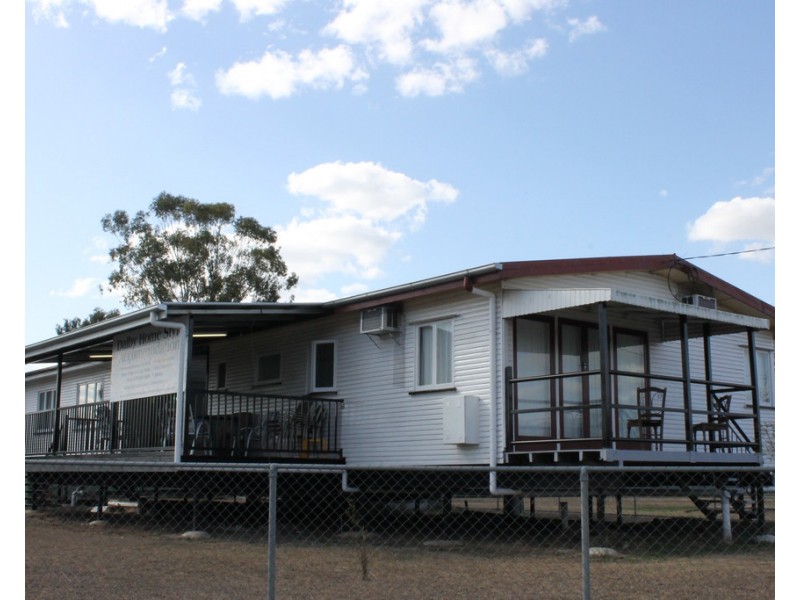 84-90 Nicholson st, Dalby QLD 4405