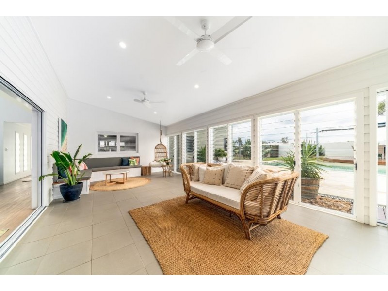 2 Banjo Patterson Place, Dalby QLD 4405