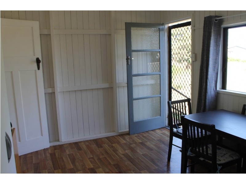 59 Nicholson Street, Dalby QLD 4405