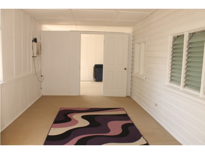 59 Nicholson Street, Dalby QLD 4405