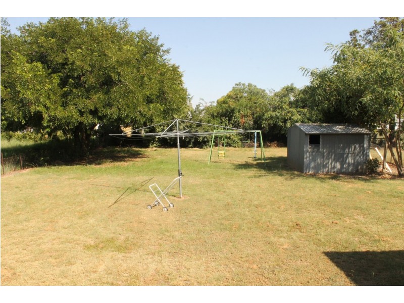 59 Nicholson Street, Dalby QLD 4405