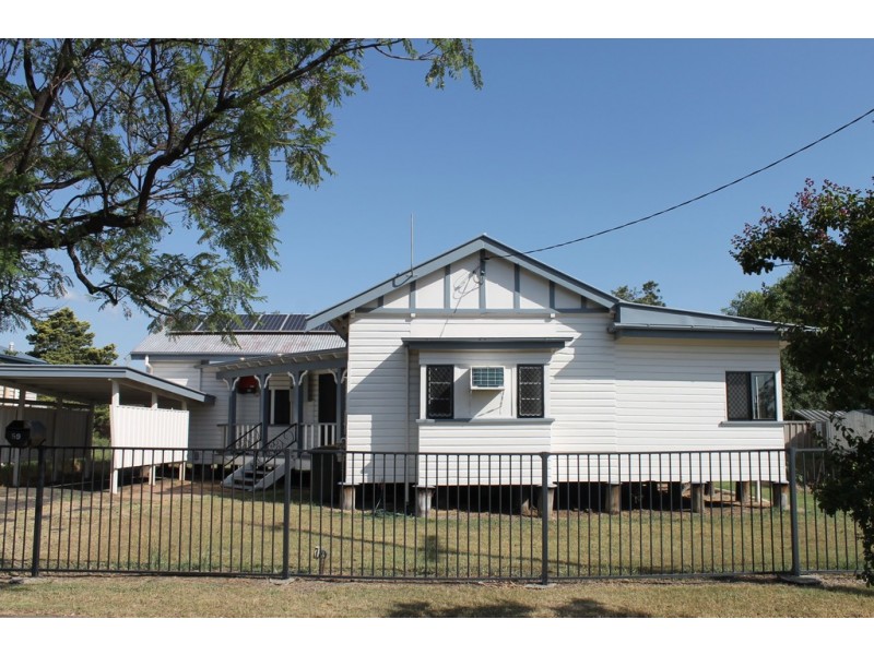59 Nicholson Street, Dalby QLD 4405