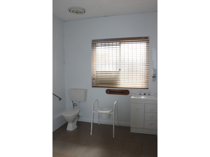 12 Cunningham Street, Dalby QLD 4405