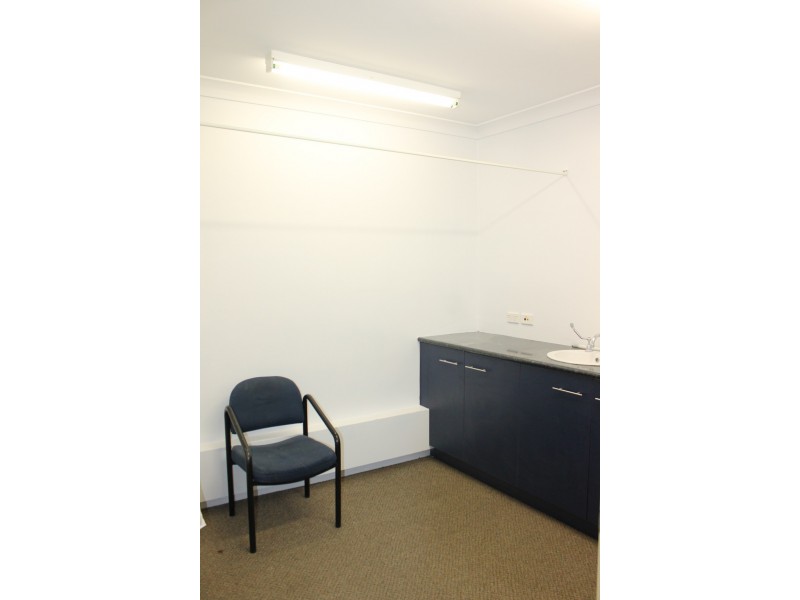 12 Cunningham Street, Dalby QLD 4405