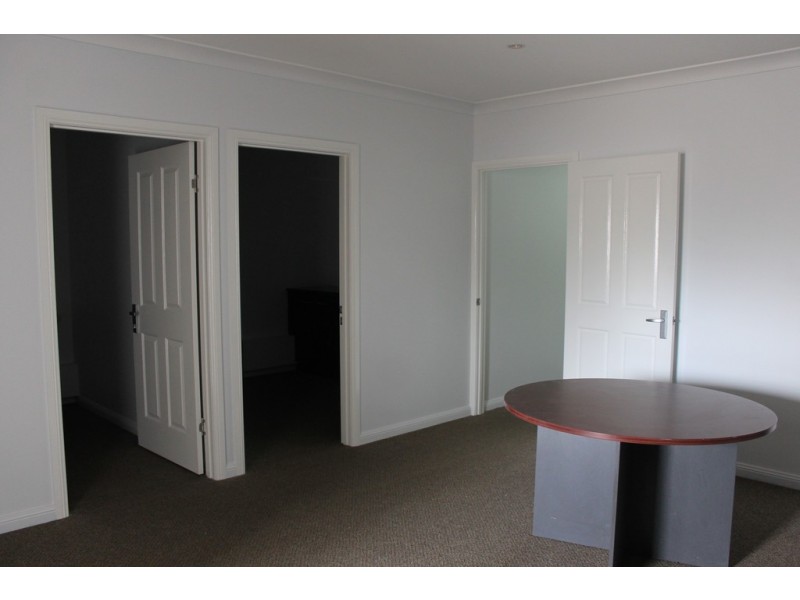 12 Cunningham Street, Dalby QLD 4405