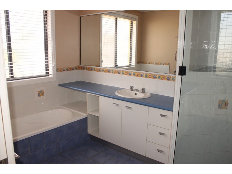 16 Jacaranda Court, Dalby QLD 4405