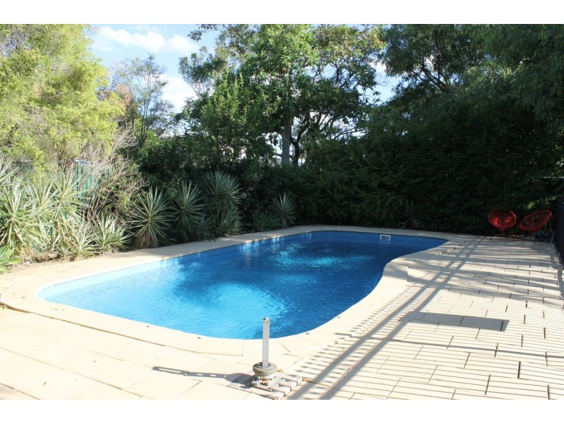 14 Dan Street, Dalby QLD 4405