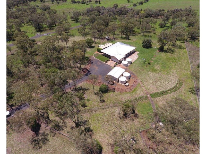 64 Thoroughbred Parade, Dalby QLD 4405