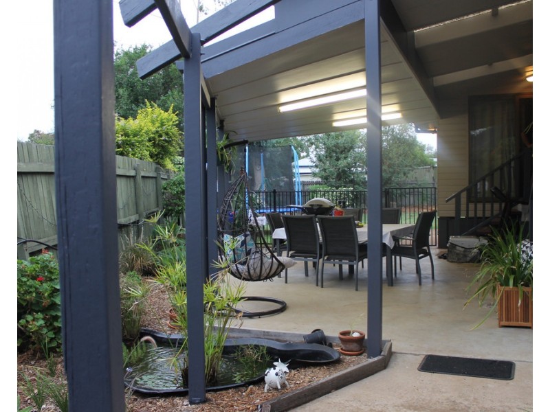 37 Geisel Street, Dalby QLD 4405