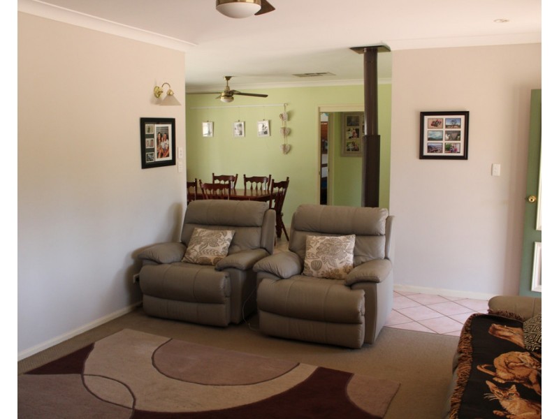 18 Chelldan Avenue, Dalby QLD 4405