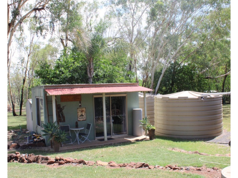 18 Chelldan Avenue, Dalby QLD 4405