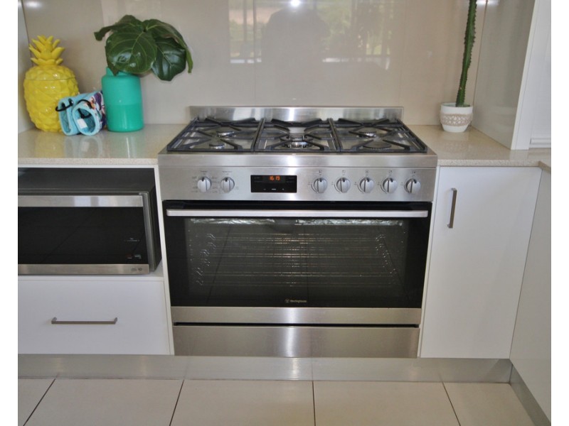 28 James Cook Drive, Dalby QLD 4405