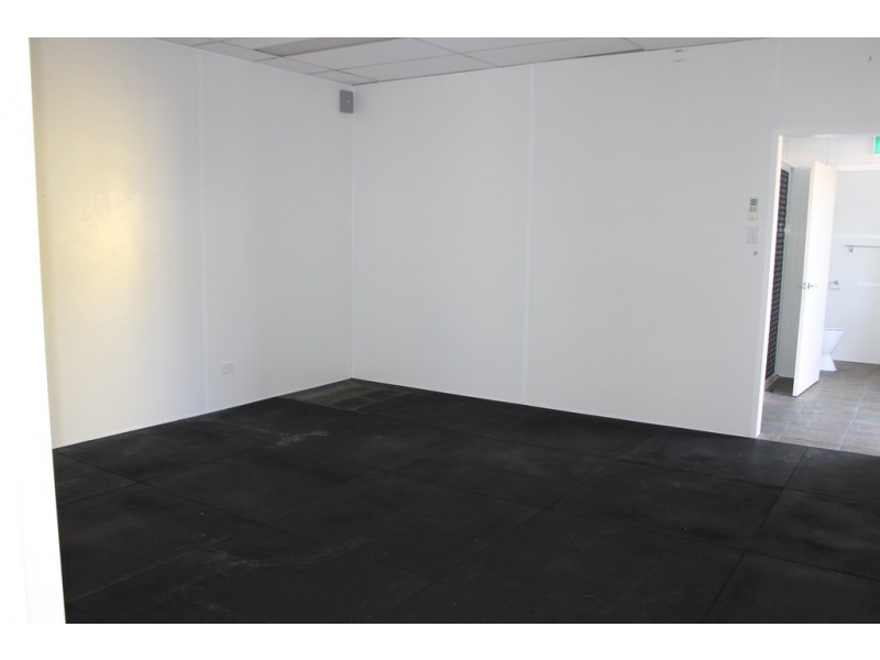 16b Eileen Street, Dalby QLD 4405