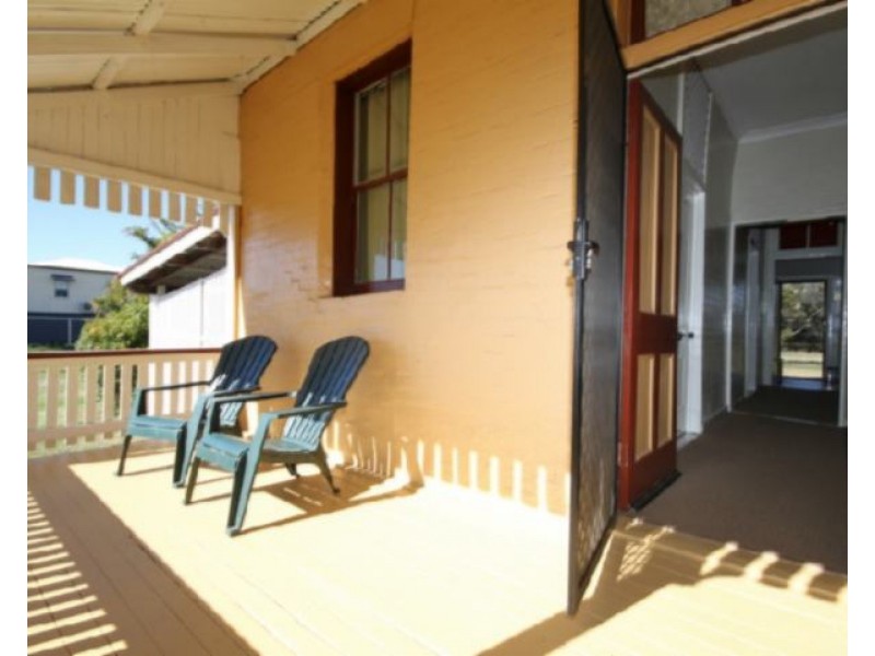 16 Matheson Street, Dalby QLD 4405