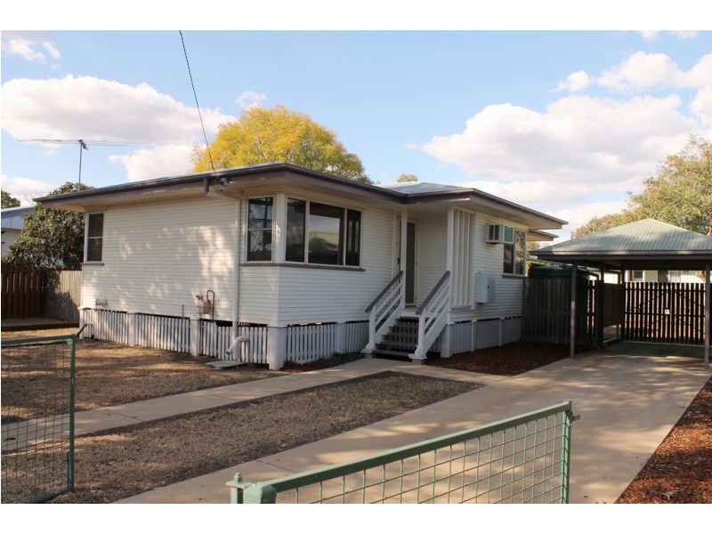 10 Mary Street, Dalby QLD 4405