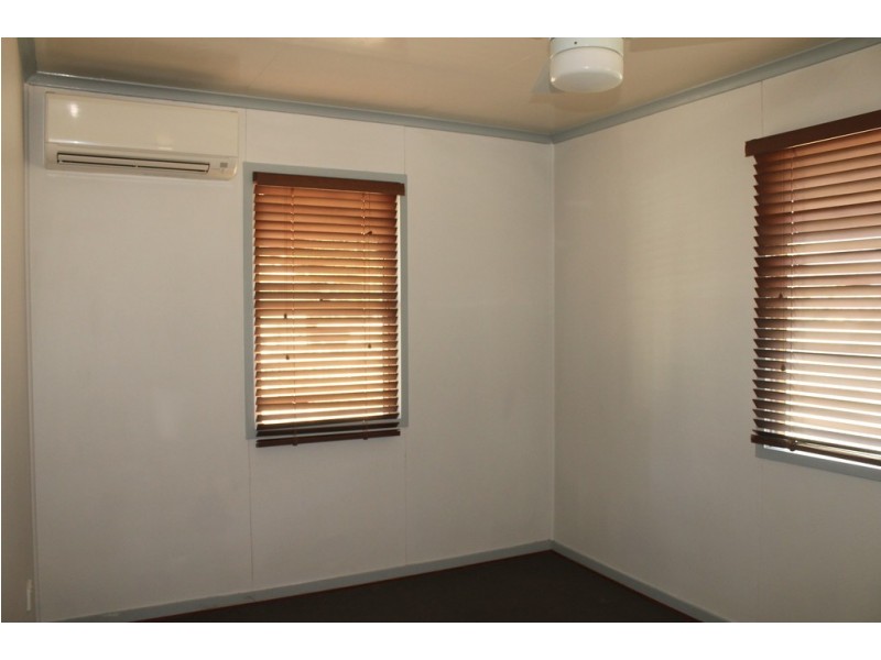 10 Mary Street, Dalby QLD 4405