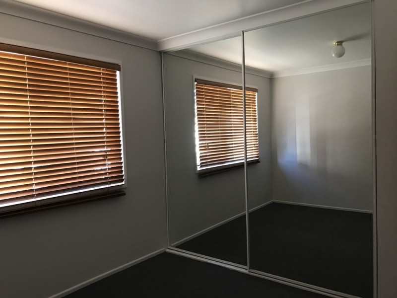 2 Wills Place, Dalby QLD 4405