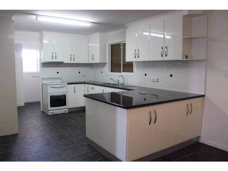 73 Owen Street, Dalby QLD 4405