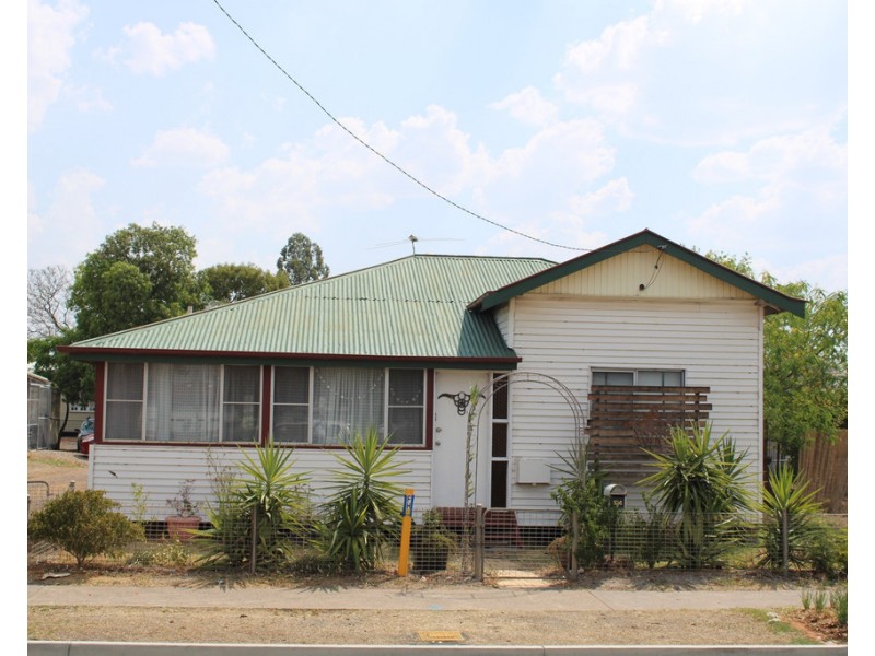 104 and 106a Drayton Street, Dalby QLD 4405