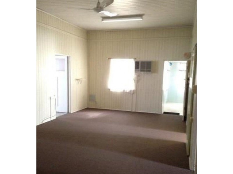 78 Pratten Street, Dalby QLD 4405