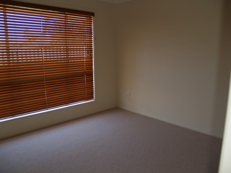 1/32 Curtis Street, Dalby QLD 4405