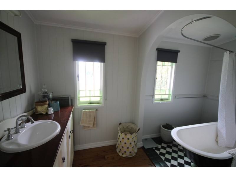 56 Moreton Street, Dalby QLD 4405