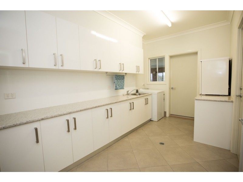 6 Kurrajong Drive, Dalby QLD 4405