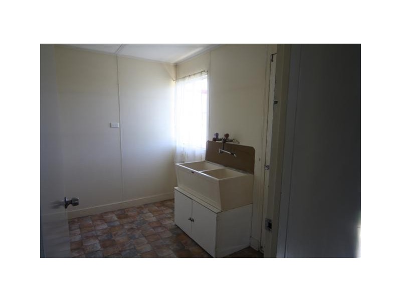 9 McQueen Street, Dalby QLD 4405