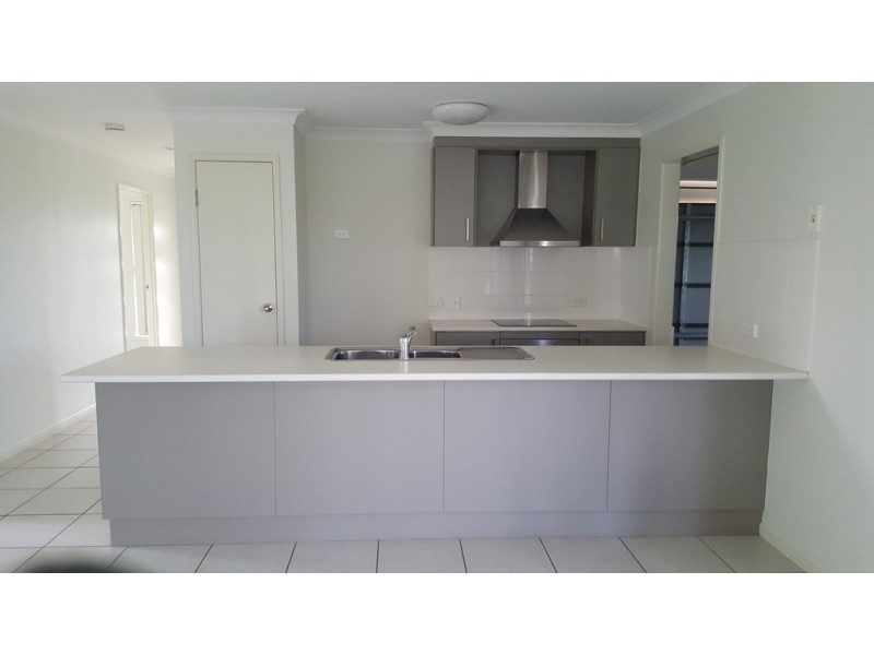 64 Diggers Drive, Dalby QLD 4405