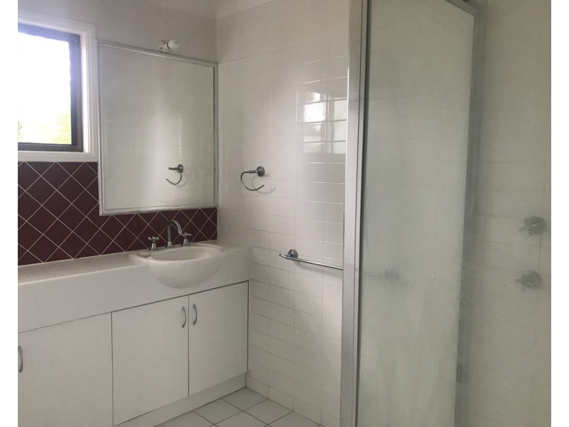 4 Mary Street, Dalby QLD 4405