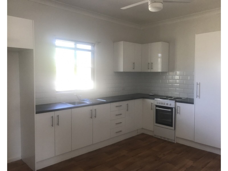 1 Amelia Street, Dalby QLD 4405