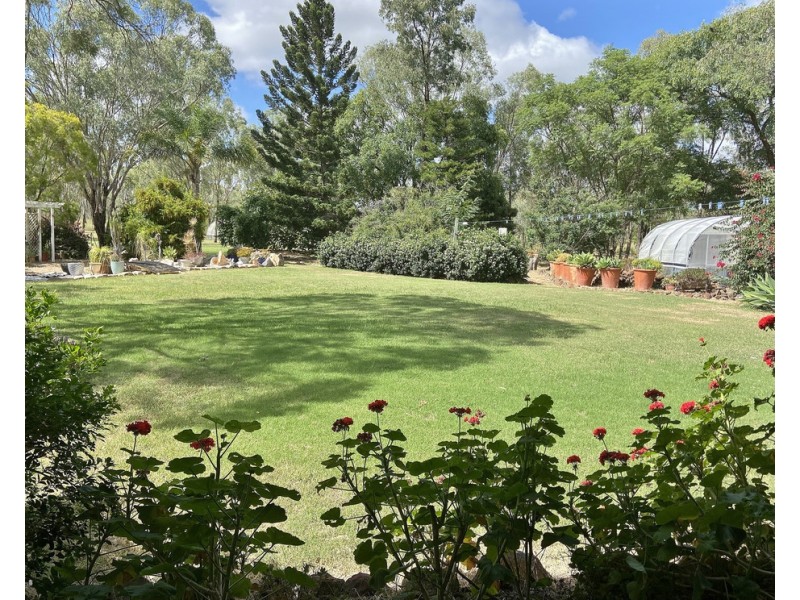 54 Chelldan Avenue, Dalby QLD 4405