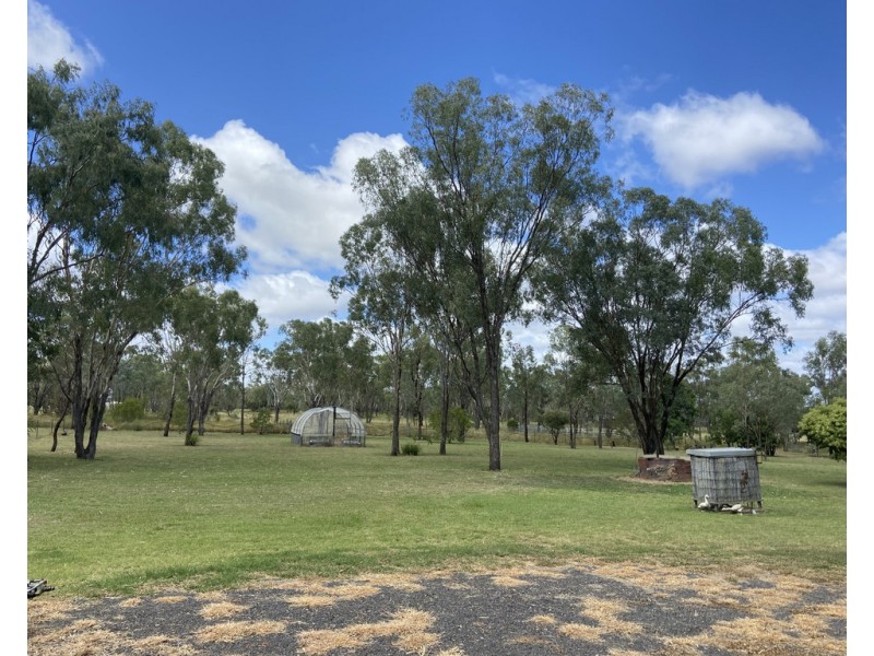 54 Chelldan Avenue, Dalby QLD 4405