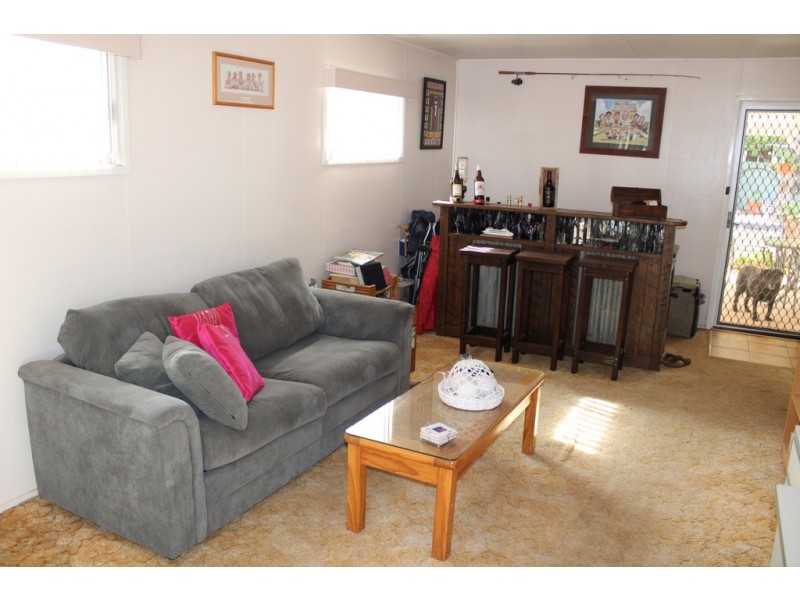 34 Kookaburra Street, Dalby QLD 4405